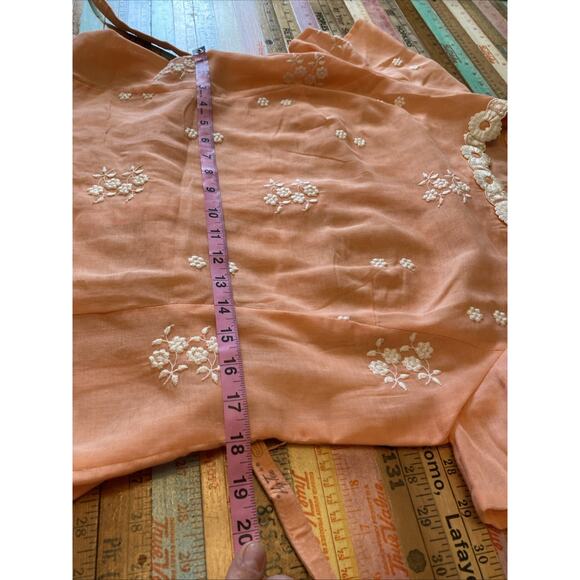 Vintage Amy Adams S Belted Embroidered Peach 1960s Mod Dress Fit Flare - Picture 12 of 12